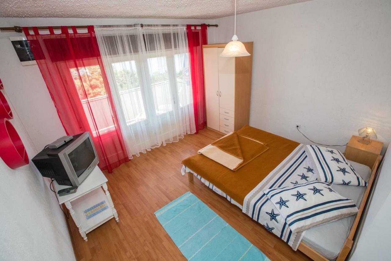Apartments Renata Kampor Extérieur photo