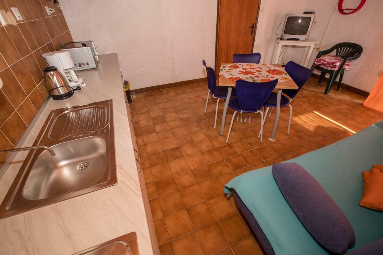 Apartments Renata Kampor Extérieur photo